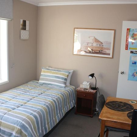 Glamis Ave Shared Home B&B New Plymouth Exterior photo